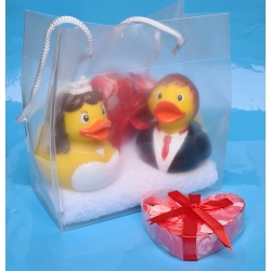 Rubber duck wedding couple DR gift with heart confetti  Giftset