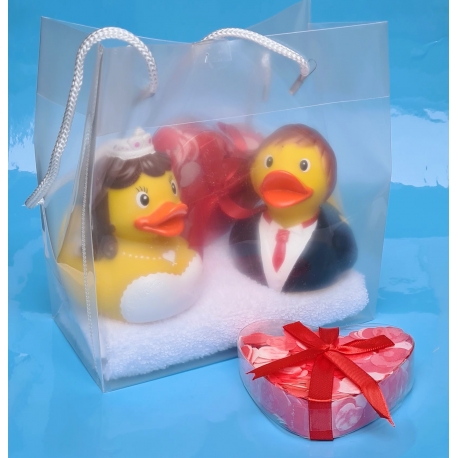 Rubber duck wedding couple DR gift with heart confetti  Giftset